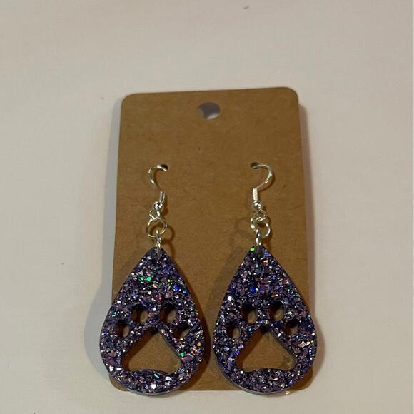 Handmade epoxy resin paw print earrings - greyish-purple glitter - Picture 1 of 4